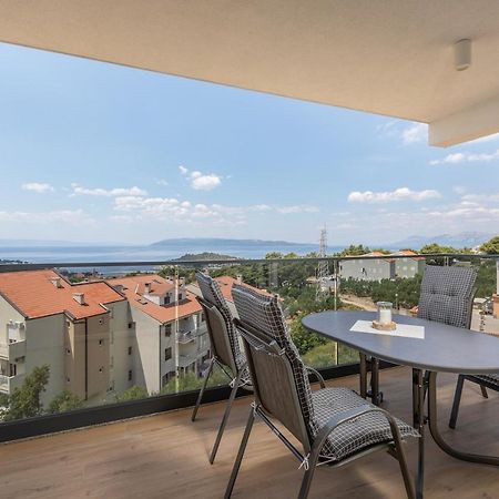 Apartment S&S Deluxe Макарська Екстер'єр фото