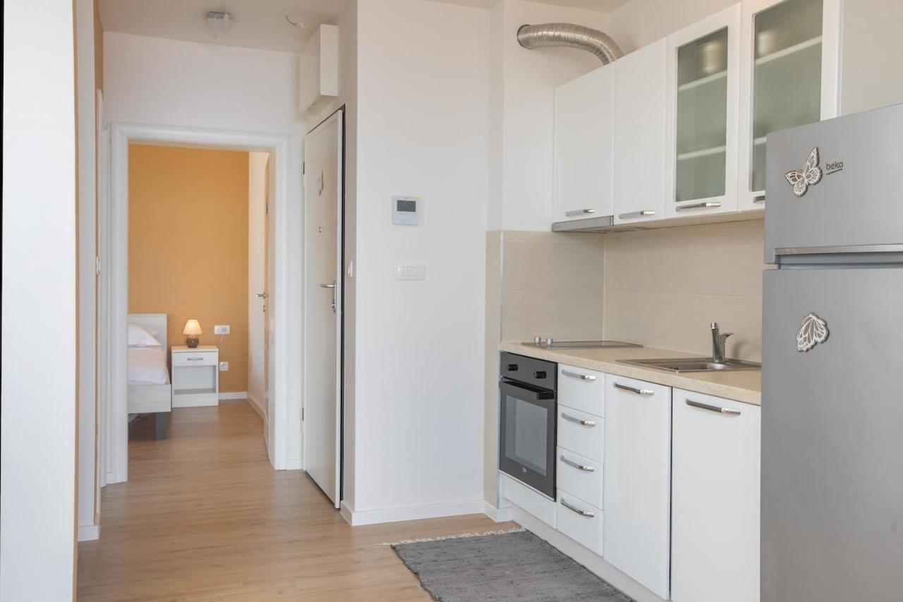Apartment S&S Deluxe Макарська Екстер'єр фото