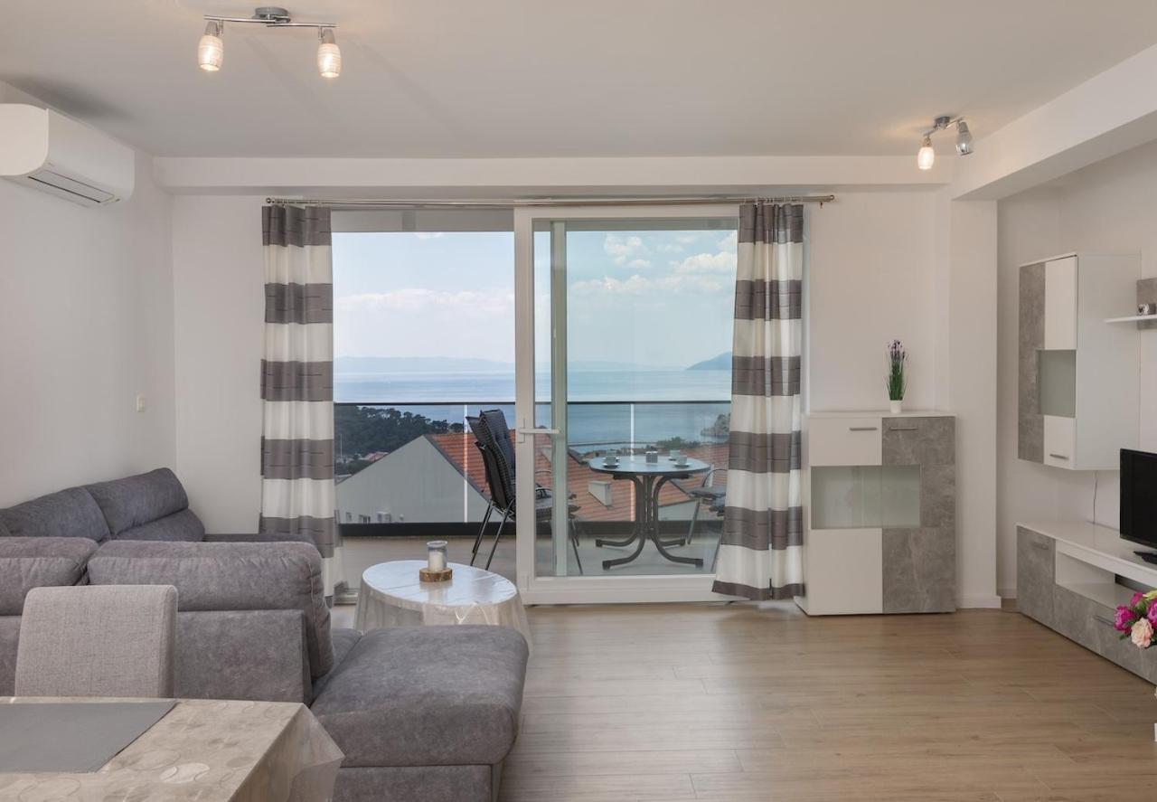 Apartment S&S Deluxe Макарська Екстер'єр фото