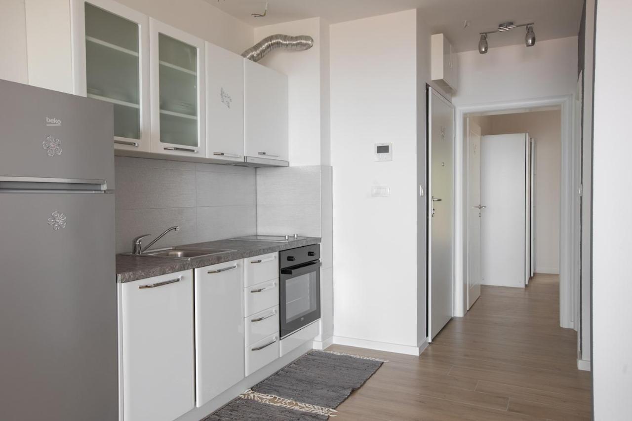 Apartment S&S Deluxe Макарська Екстер'єр фото