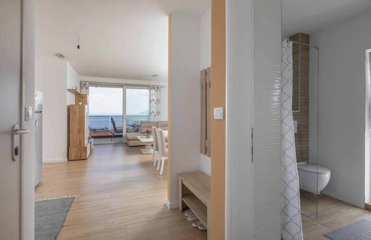 Apartment S&S Deluxe Макарська Екстер'єр фото