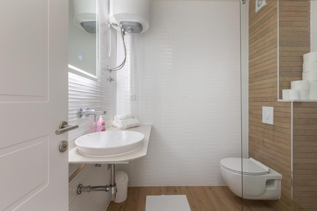 Apartment S&S Deluxe Макарська Екстер'єр фото